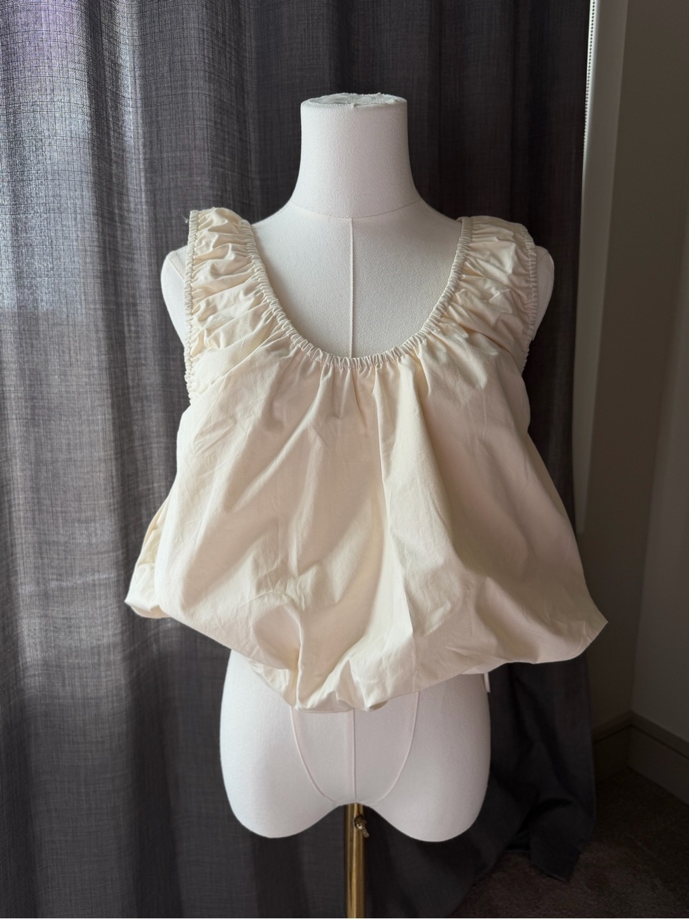 ZARA BALLOON TOP - Picture 2 of 5